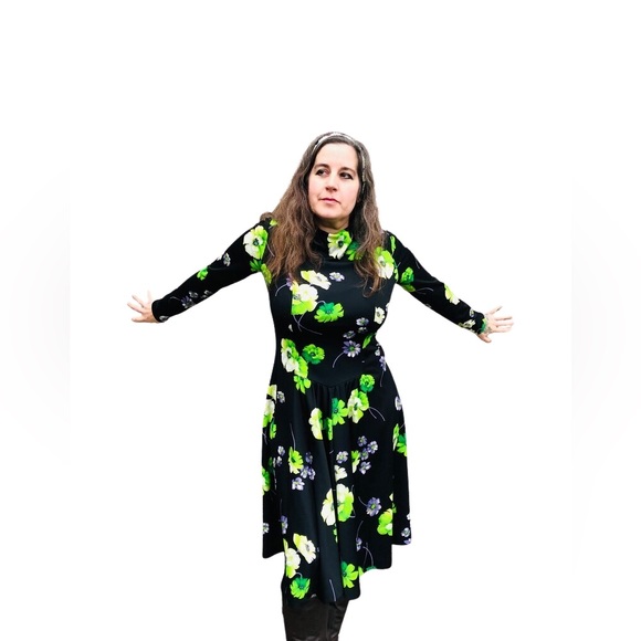 1970s Vintage Polyester floral midi Dress lime green,purple, black Retro Vtg 70s - Picture 3 of 9